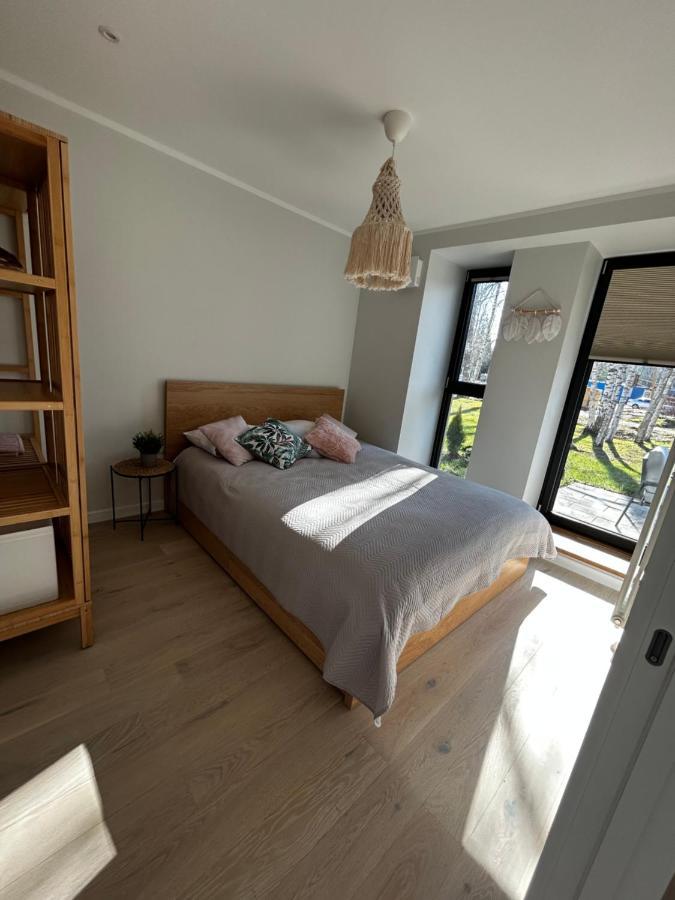 Albatross Getaway By The Sea, Spa And Forest With A Terrace Ķesterciems Eksteriør billede